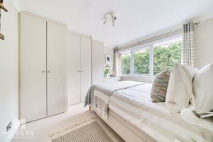 Photo 11- click for photo gallery